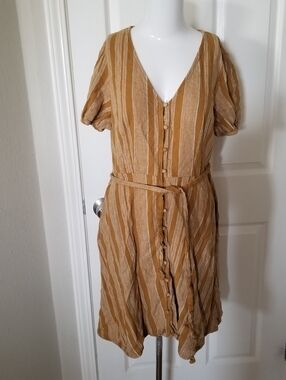 Universal thread Women's Dress Size L